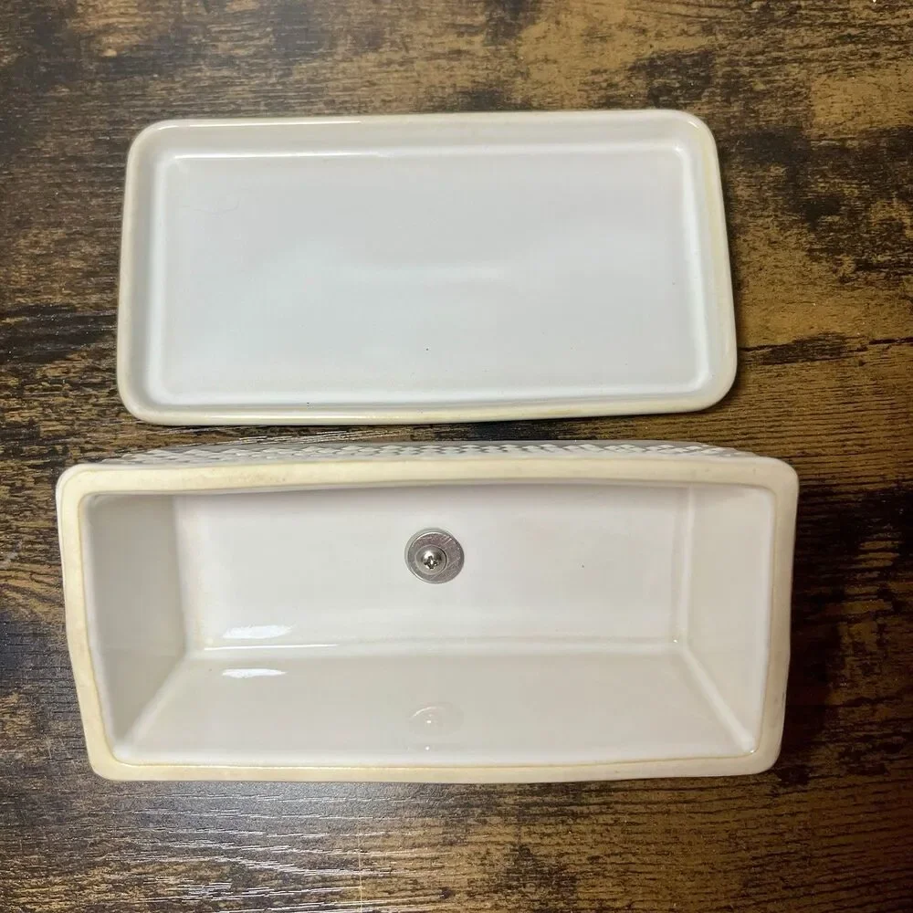 Better Homes & Gardens Modern Farmhouse Ceramic Butter Dish w/ Lid White